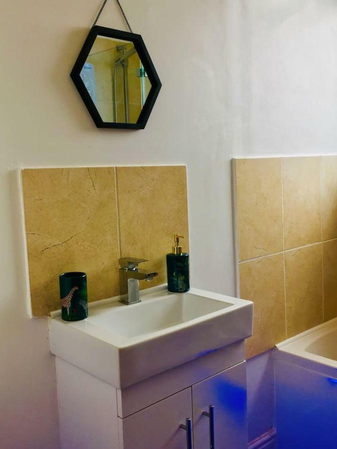 Spacious Apartment In The Heart Of St Leonards Hastings Dış mekan fotoğraf